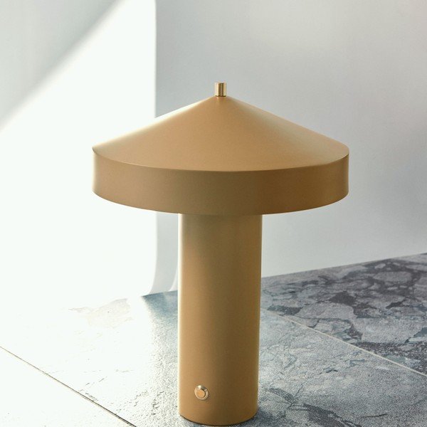 Okrovožltá kovová stolová lampa (výška  41 cm) Hatto – OYOY Living Design-image-1