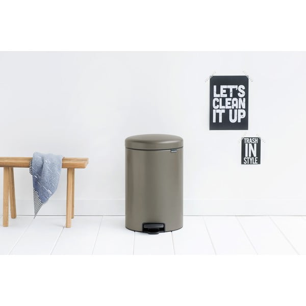 Sivý pedálový oceľový odpadkový kôš 20 l NewIcon – Brabantia-image-1