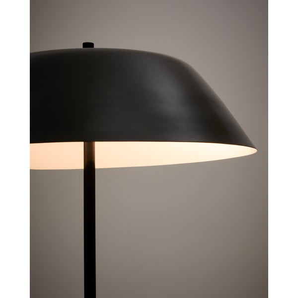 Čierna stojacia lampa s kovovým tienidlom (výška 153 cm) Sayra – Kave Home-image-3