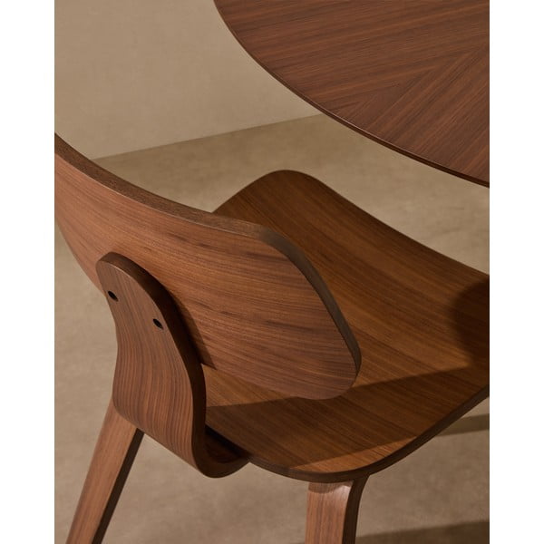 Tmavohnedá jedálenská stolička v dekore orecha Gena – Kave Home-image-2