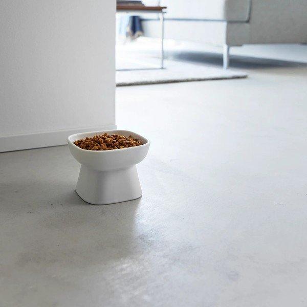 Keramická miska pre domáceho maznáčika Tower – YAMAZAKI-image-3