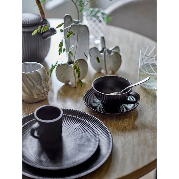 Čierna keramická šálka na cappuccino 200 ml Neri – Bloomingville-image-2