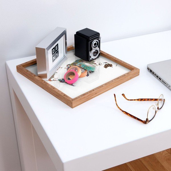 Drevený dekoratívny servírovací podnos Map, 40 × 40 cm-image-1