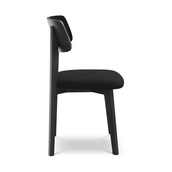 Čierna jedálenská stolička z masívneho dreva Niu – Makamii-image-2