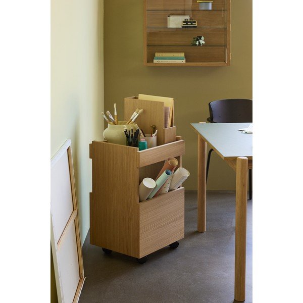 Servírovací stolík na kolieskach v dekore duba 35x40 cm Forma – Hübsch-image-3