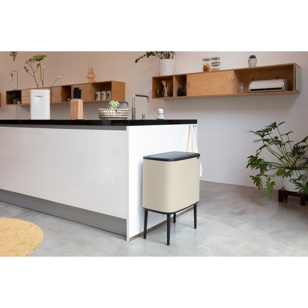 Béžový dotykový oceľový odpadkový kôš 36 l Bo Touch Bin – Brabantia-image-1