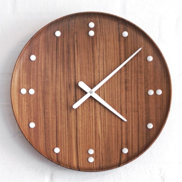 Nástenné hodiny z teakového dreva Architectmade FJ