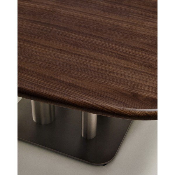 Jedálenský stôl v dekore orecha 121x121 cm Melvar – Kave Home-image-3