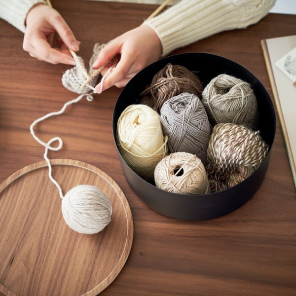 Čierny kovový úložný box s vekom ø 22x11 cm Rin – YAMAZAKI-image-2