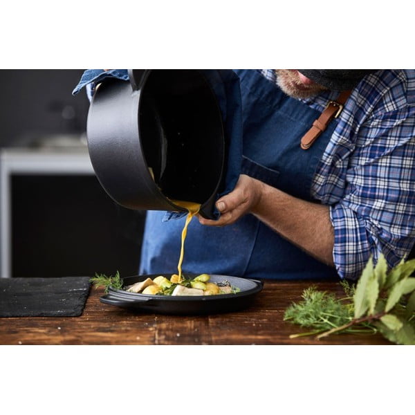 Liatinový hrniec s pokrievkou - Holm-image-3