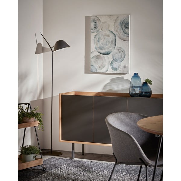 Čierna stojacia lampa s kovovým tienidlom (výška 152 cm) Aurelia – Kave Home-image-1