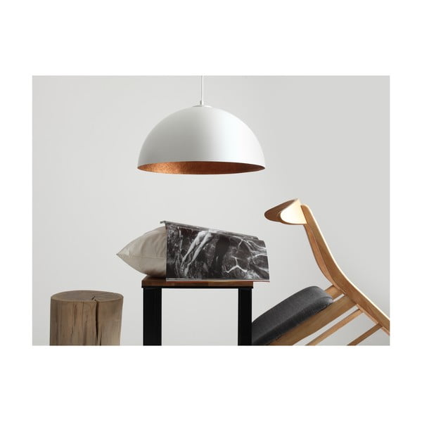 Biele závesné svietidlo s detailom v medenej farbe CustomForm Lord, ø 50 cm-image-2