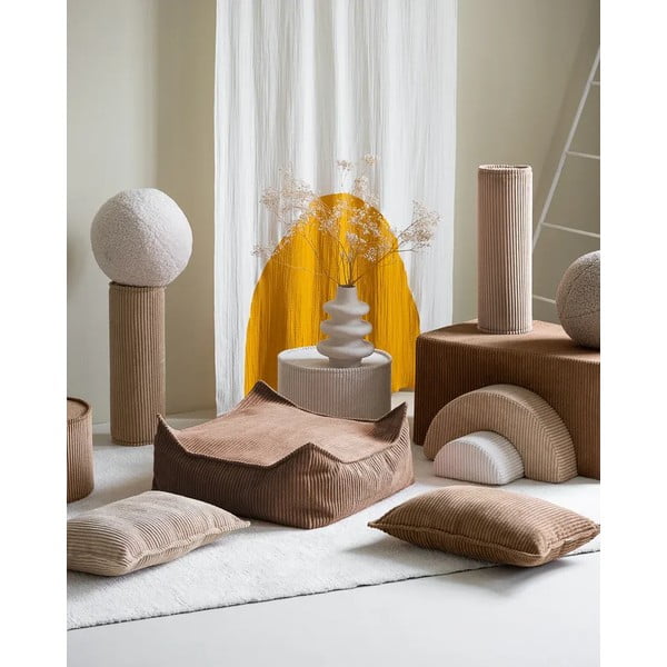 Svetlohnedý menčestrový detský pohovkový vankúš Roll – Wigiwama-image-3