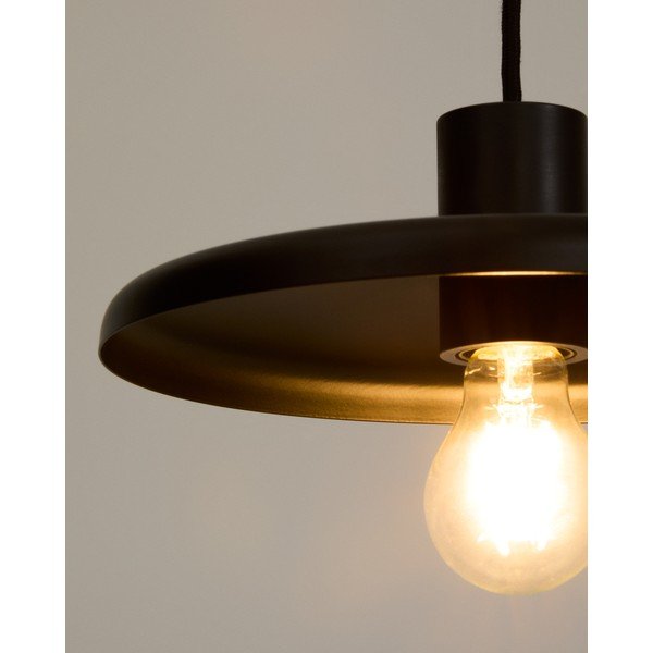 Čierne závesné svietidlo s kovovým tienidlom Nuvira – Kave Home-image-1