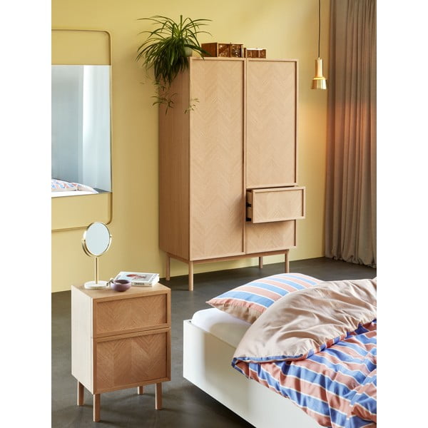 Nočný stolík z dubového dreva v prírodnej farbe Herringbone – Hübsch-image-3