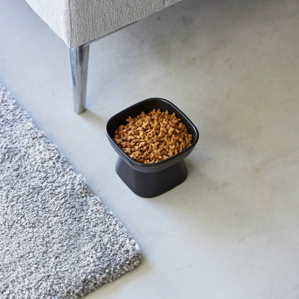 Keramická miska pre domáceho maznáčika Tower – YAMAZAKI-image-3