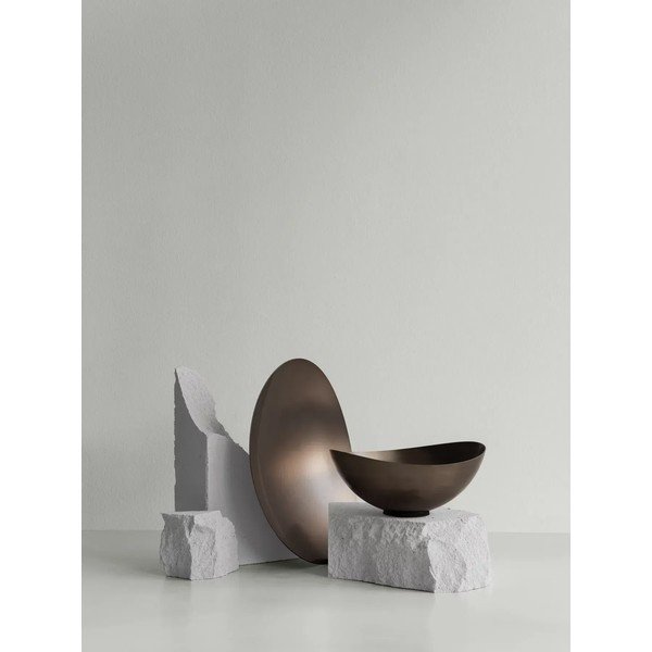 Dekoratívna tácka z nehrdzavejúcej ocele 35x42 cm Ondea – Blomus-image-2