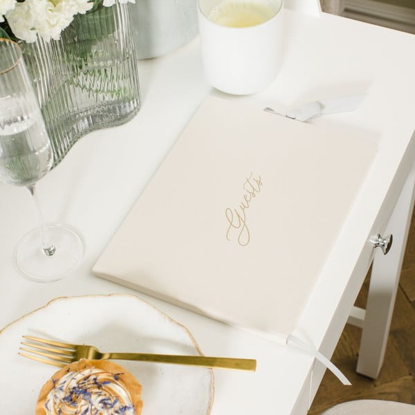 Kniha hostí 52 stránok – Busy B-image-1