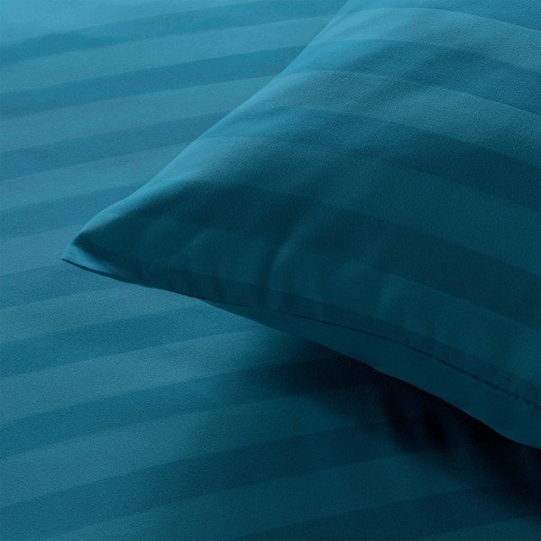 Modré predĺžené obliečky na dvojlôžko z mikrovlákna 240x220 cm Cleo – douceur d'intérieur-image-2