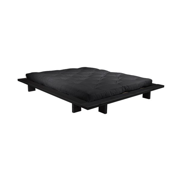 Dvojlôžková posteľ z borovicového dreva s matracom Karup Design Japan Comfort Mat Black/Black, 140 × 200 cm