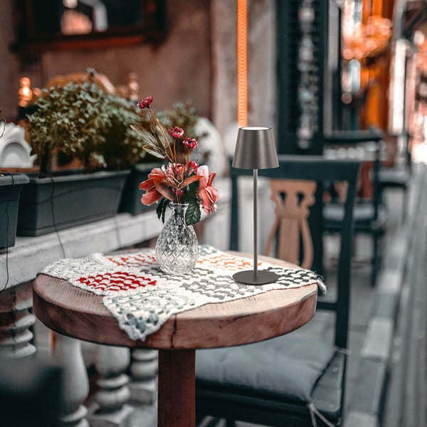 Čierna LED stolová lampa s kovovým tienidlom (výška  36,5 cm) Viletto – Fischer & Honsel-image-1