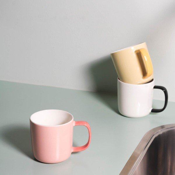 Biely hrnček z kostného porcelánu 370 ml Mae – ONA-image-1