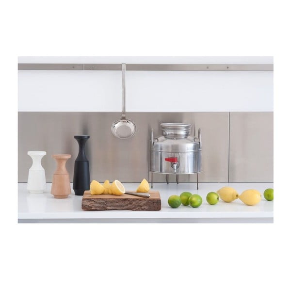 Čierny mlynček na korenie z dubového dreva Wireworks Kiki-image-3