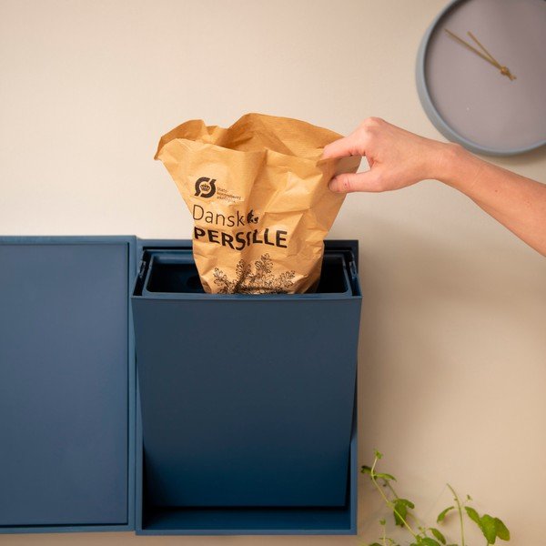 Modrý odpadkový kôš na triedený odpad/nástenný z recyklovaného plastu Recycling Box – ReCollector-image-1