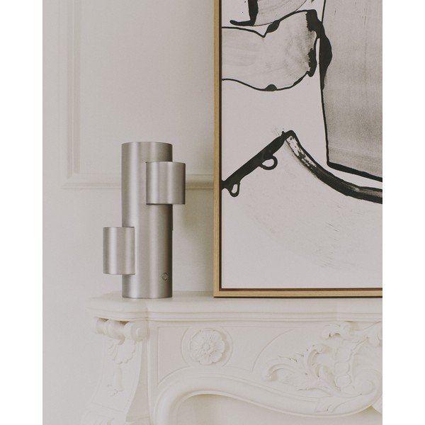 Kovová LED stmievateľná stolová lampa v striebornej farbe (výška 26,5 cm) Adrina – Kave Home-image-4