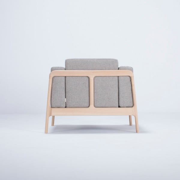 Kreslo s konštrukciou z dubového dreva so sivým textilným sedadlom Gazzda Fawn-image-3