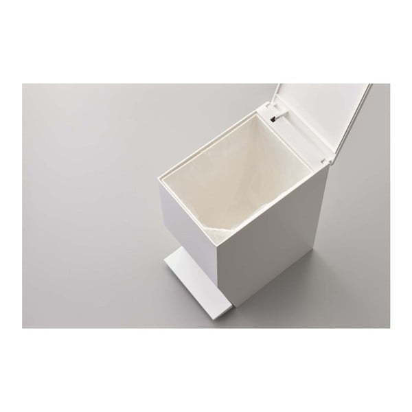 Biely pedálový plastový odpadkový kôš 3,9 l Tower – YAMAZAKI-image-3