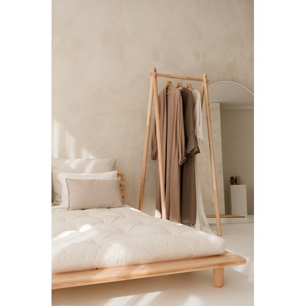 Stojan na oblečenie z borovicového dreva v prírodnej farbe Hongi - Karup Design-image-1