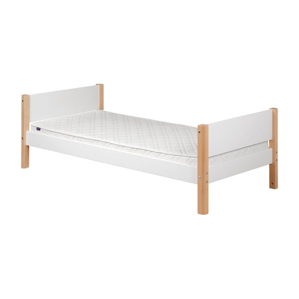 Biela detská posteľ s prírodnými nohami Flexa White Single, 90 × 200 cm