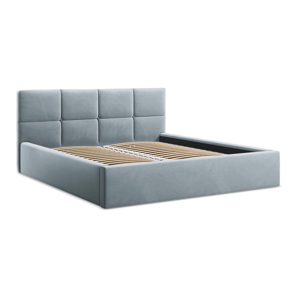 E-shop Svetlomodrá zamatová čalúnená dvojlôžková posteľ s úložným priestorom s roštom 140x200 cm Hiko – Makamii