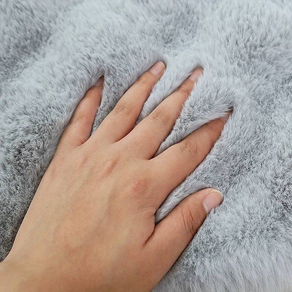 Svetlosivý umývateľný okrúhly koberec ø 120 cm Bubble Grey – Mila Home-image-1