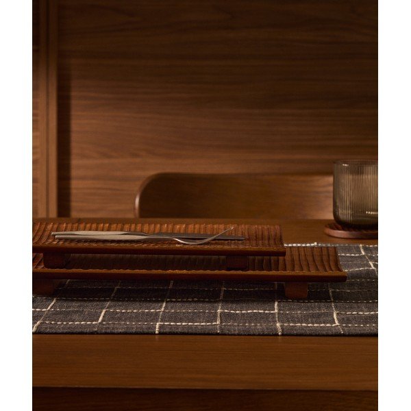 Drevená tácka 14x30,5 cm Rommu – Kave Home-image-2