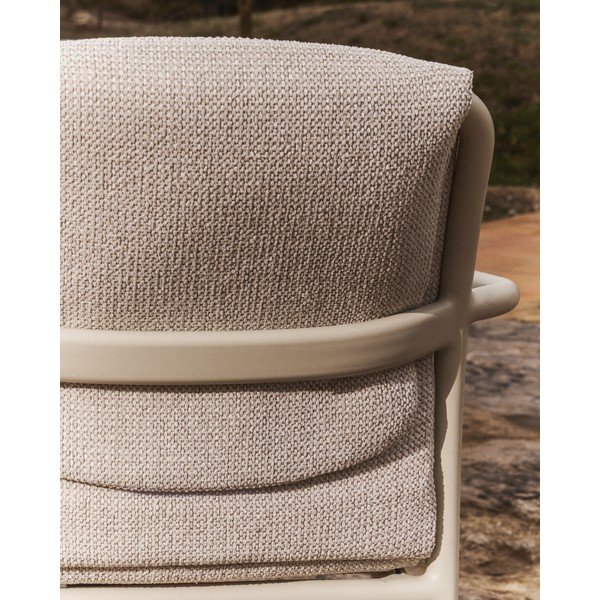Béžová polstrovaná záhradná stolička Linosa – Kave Home-image-3