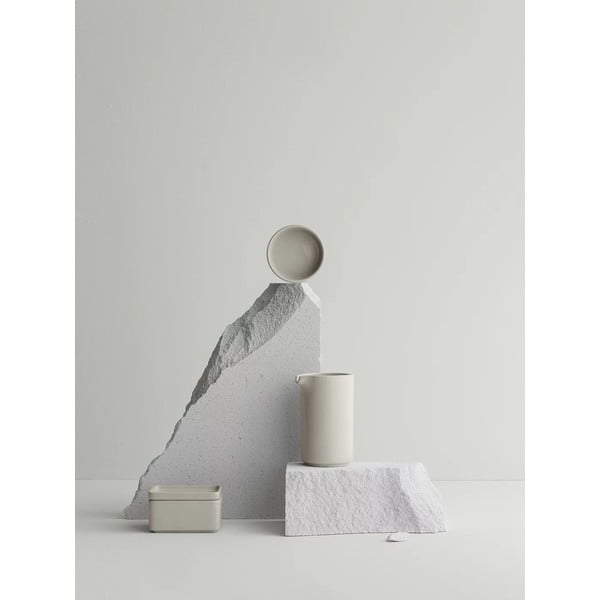 Béžová nádobka na maslo z kameniny Pilar – Blomus-image-3