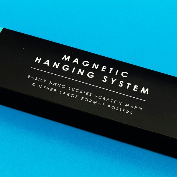 Závesný držiak na mapu Luckies of London Hang!-image-1