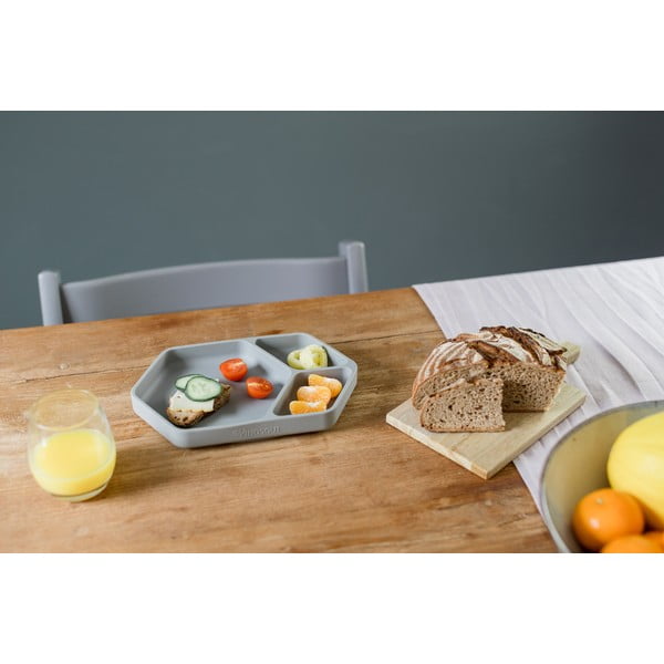 Sivý silikónový detský tanier 16x25 cm – Kindsgut-image-4