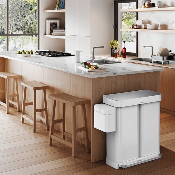 Biely nášľapný oceľový odpadkový kôš 58 l – simplehuman-image-1