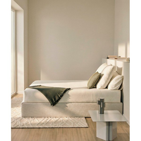 Krémovobiela čalúnená dvojlôžková posteľ zo ženilky s úložným priestorom/bez čela s roštom 160x200 cm Nelzi – Kave Home-image-2