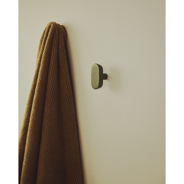 Zelené nástenné háčiky v súprave 2 ks z bukového dreva Arely – Kave Home-image-1