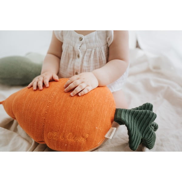 Detský vankúšik Cathy the Carrot – Lorena Canals-image-3