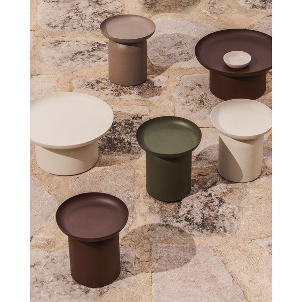 Kovový okrúhly záhradný stolík ø 45 cm Arcola – Kave Home-image-1