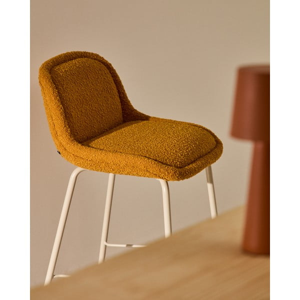 Barová stolička v horčicovej farbe (výška sedadla 65 cm) Aimin – Kave Home-image-1