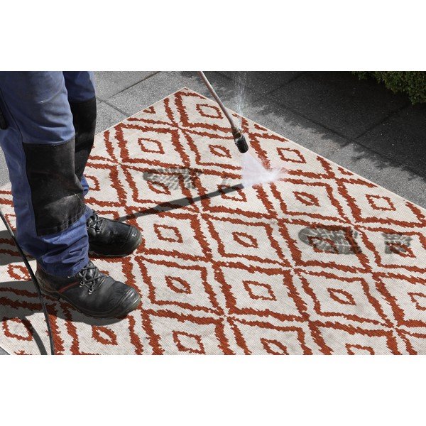 Červeno-biely vonkajší koberec NORTHRUGS Rio, 80 x 150 cm-image-1