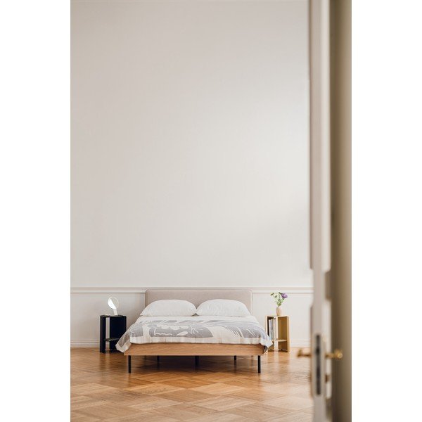 Čalúnená/z drevotriesky dvojlôžková posteľ v dekore duba s roštom 180x200 cm v prírodnej farbe Streiko – noo.ma-image-3