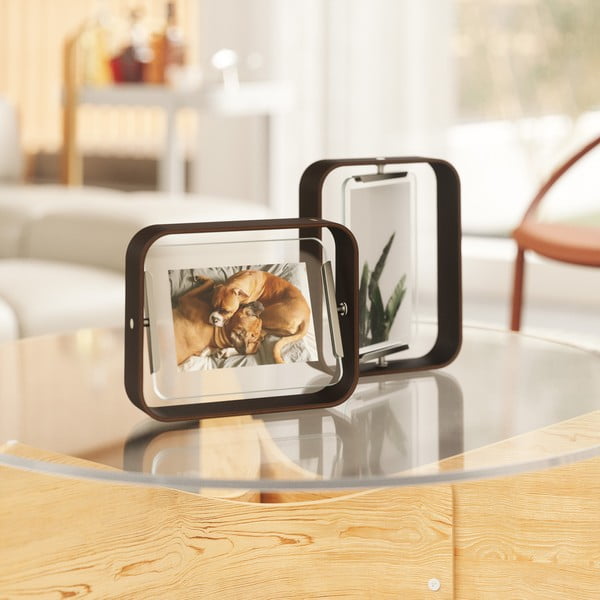 Tmavohnedý drevený stojací rámček 19x24 cm Bellwood – Umbra-image-2