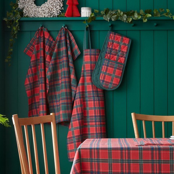 Bavlnená zástera s vianočným motívom Christmas Tartan Check – Catherine Lansfield-image-2